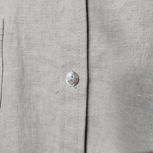 CJ Banks Women's Plus Sz 3X Oatmeal Tan Linen Short Sleeve Button Front Shirt - Picture 3 of 6